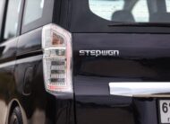 Honda Stepwagon Spada 2.0 JP PF-รถบ้านมือสอง