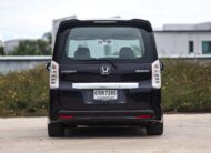 Honda Stepwagon Spada 2.0 JP PF-รถบ้านมือสอง