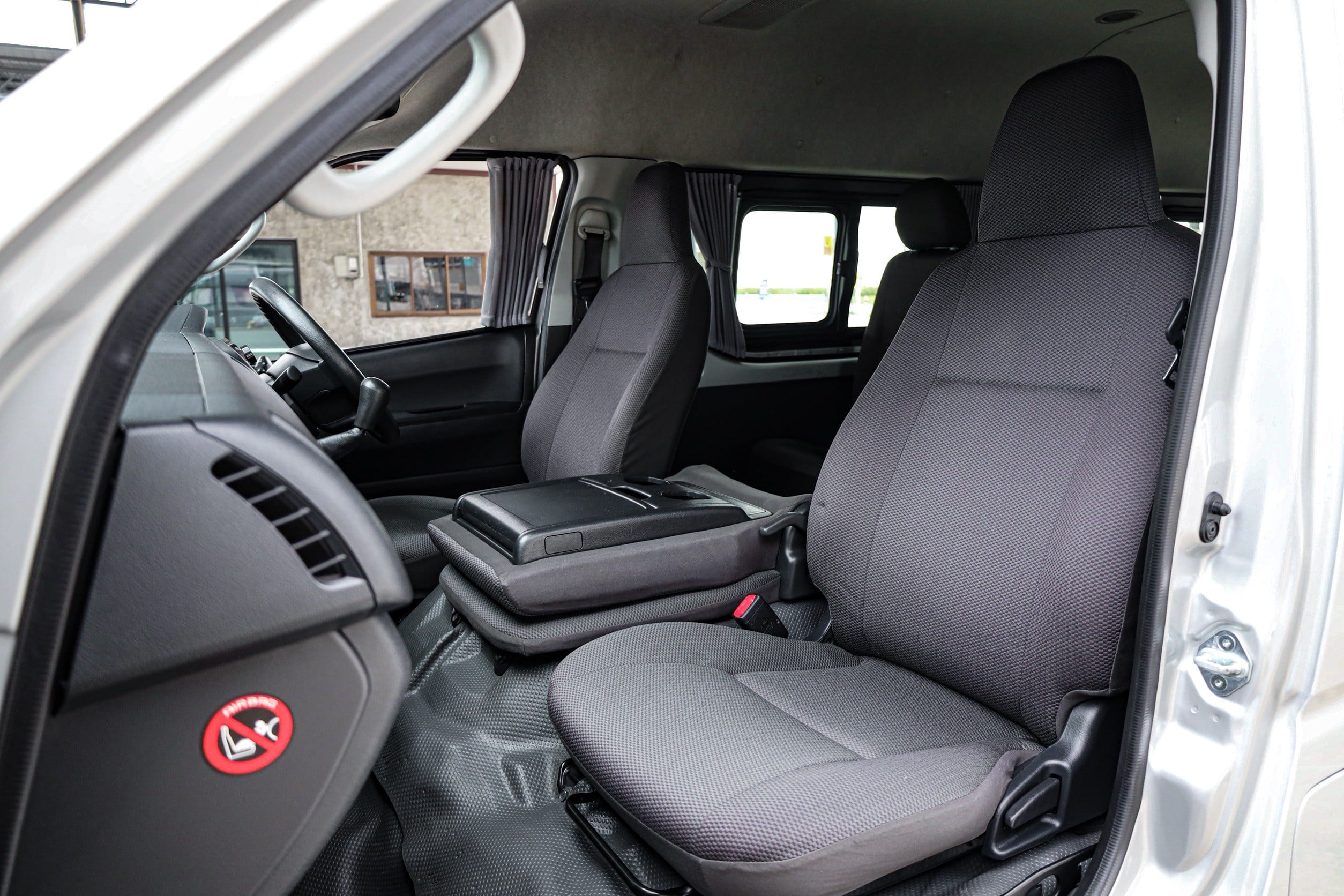 Toyota Commuter 3.0 MT PF-รถบ้านมือสอง