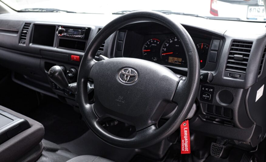 Toyota Commuter 3.0 MT PF-รถบ้านมือสอง