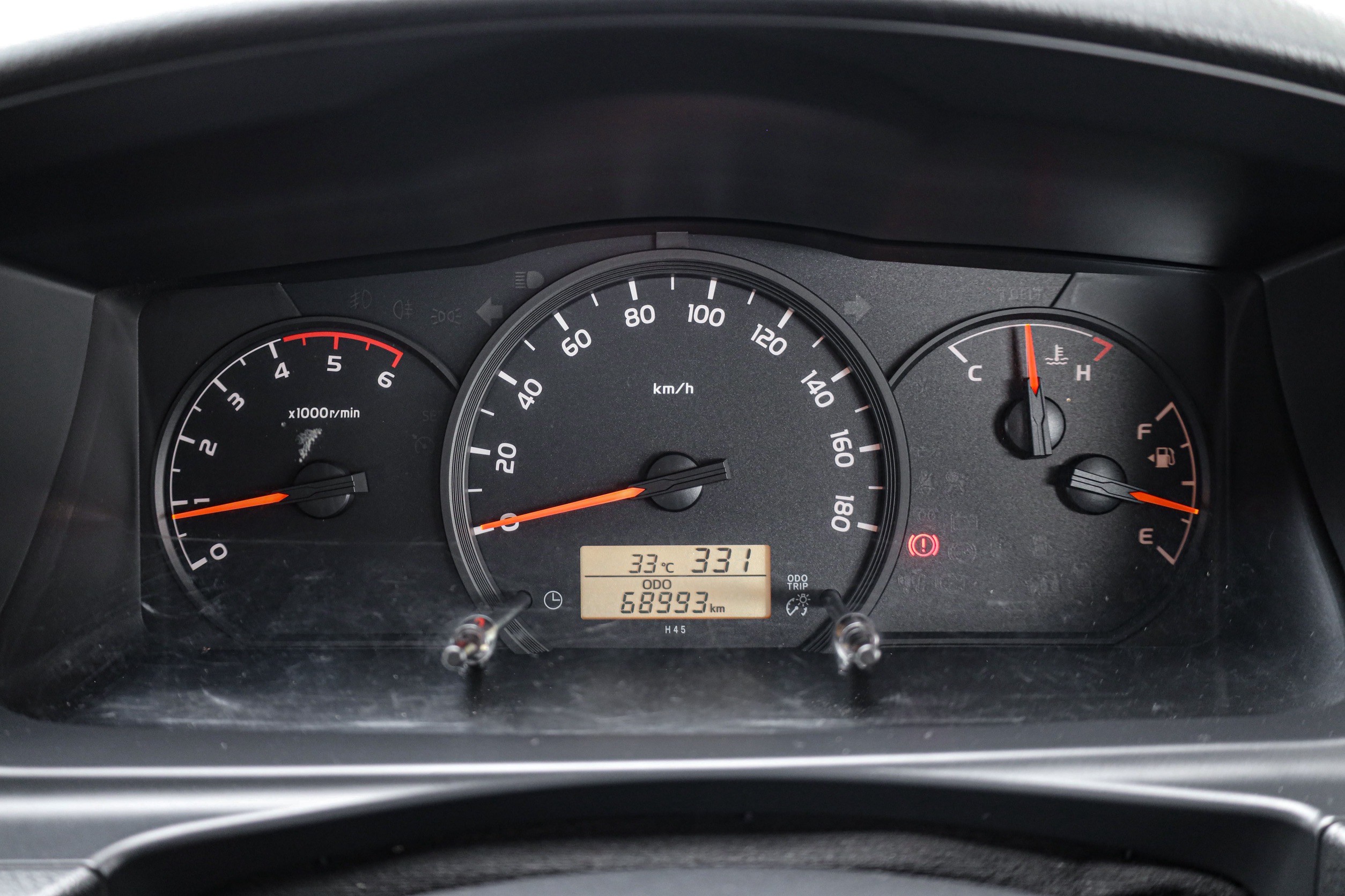 Toyota Commuter 3.0 MT PF-รถบ้านมือสอง