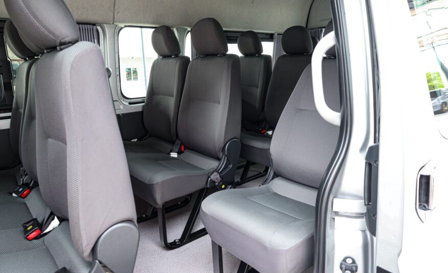 Toyota Commuter 3.0 MT PF-รถบ้านมือสอง