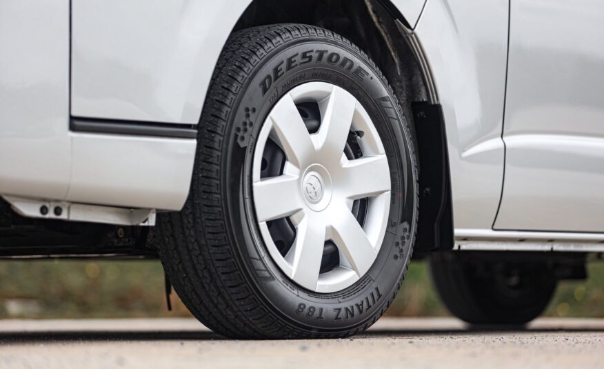 Toyota Commuter 3.0 MT PF-รถบ้านมือสอง