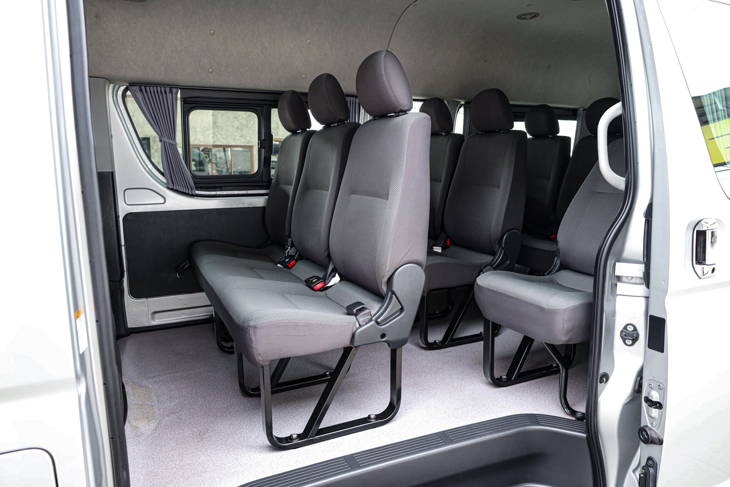 Toyota Commuter 3.0 MT PF-รถบ้านมือสอง