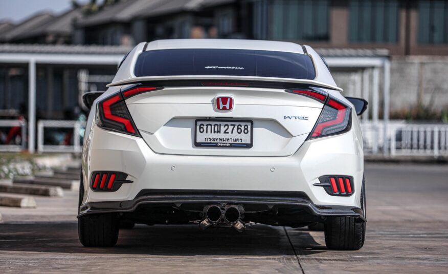 Honda Civic FC 1.8 EL PF-รถบ้านมือสอง