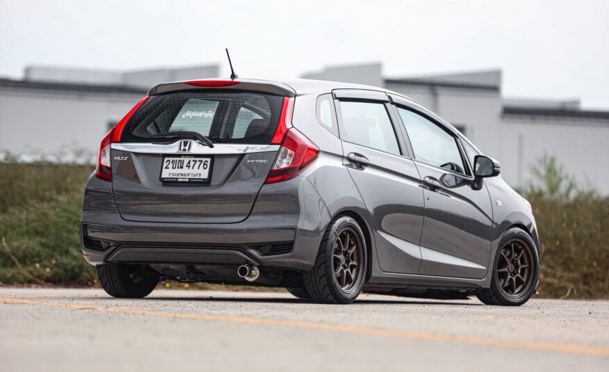 Honda Jazz GK V+ PF-รถบ้านมือสอง
