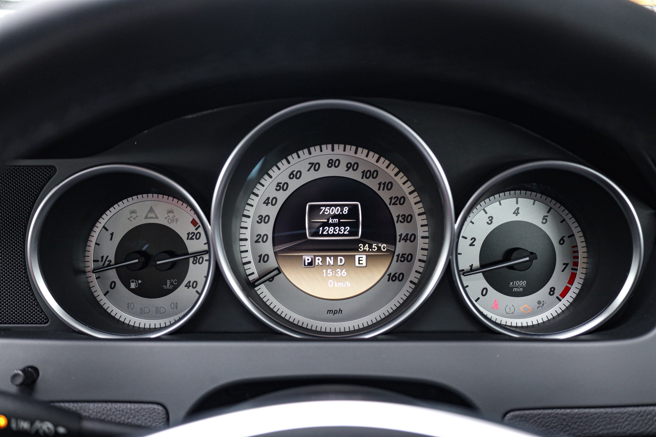 Mercedes Benz C250 Coupe PF-รถบ้านมือสอง