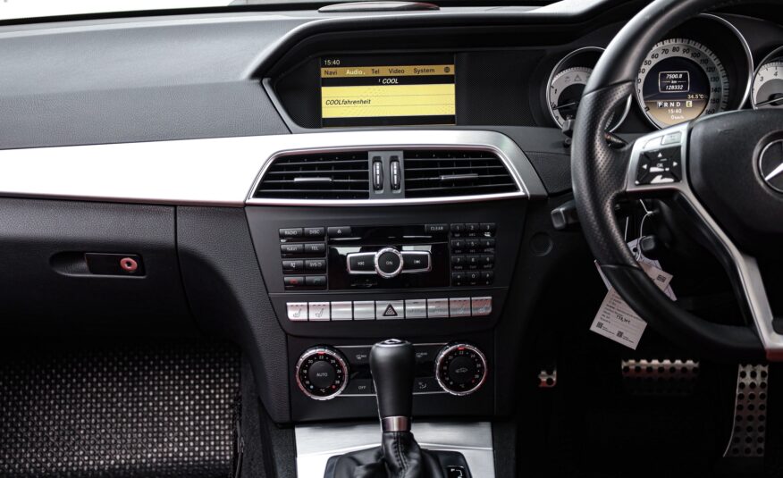 Mercedes Benz C250 Coupe PF-รถบ้านมือสอง