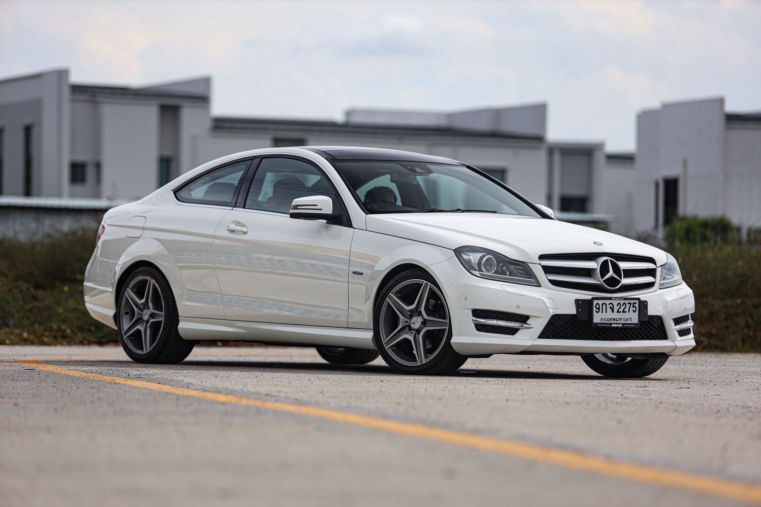 Mercedes Benz C250 Coupe PF-รถบ้านมือสอง