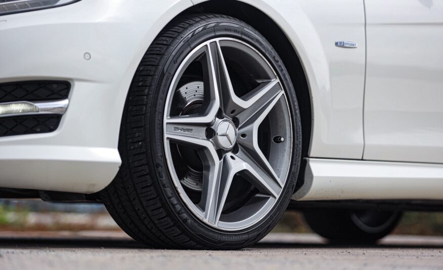 Mercedes Benz C250 Coupe PF-รถบ้านมือสอง