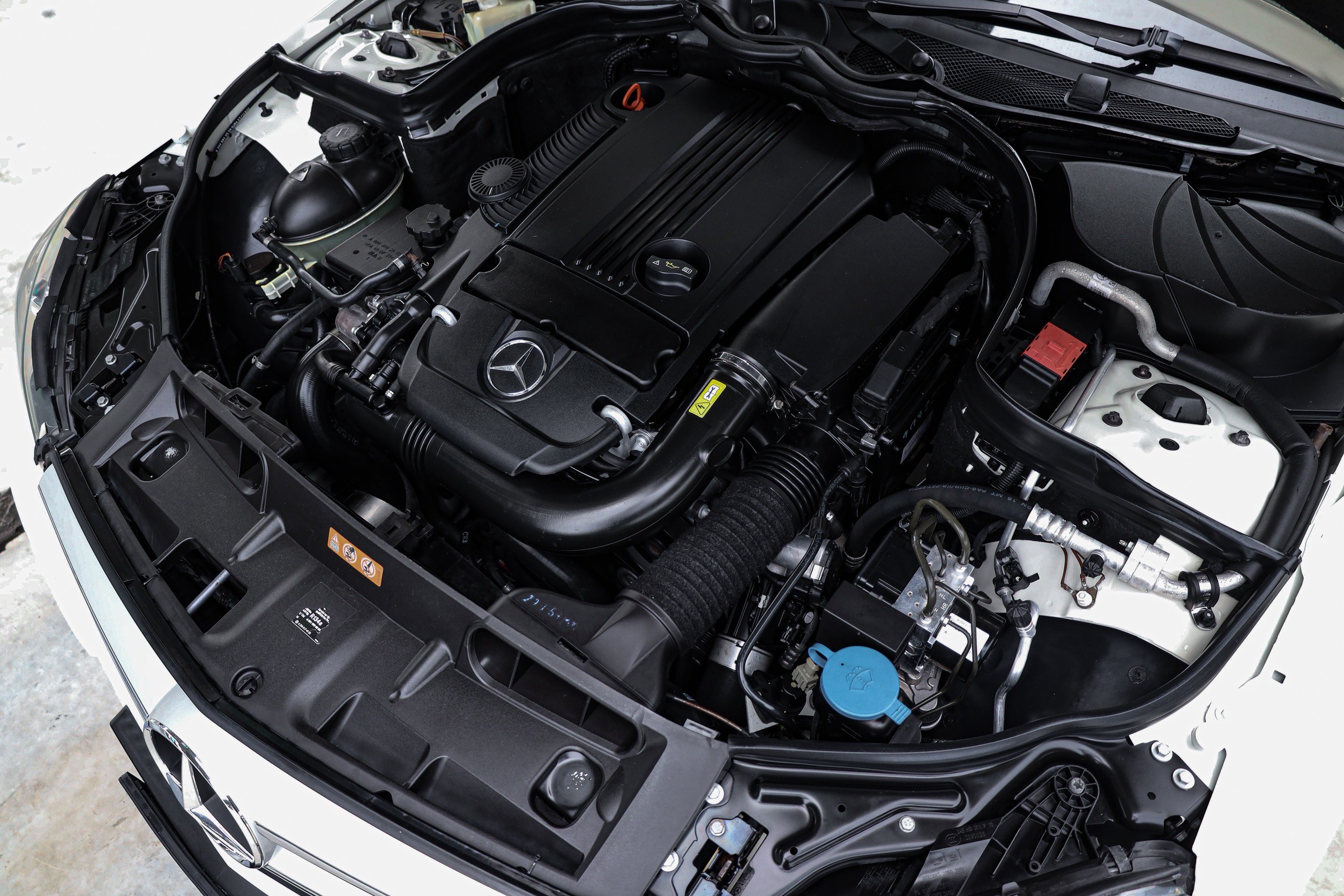 Mercedes Benz C250 Coupe PF-รถบ้านมือสอง