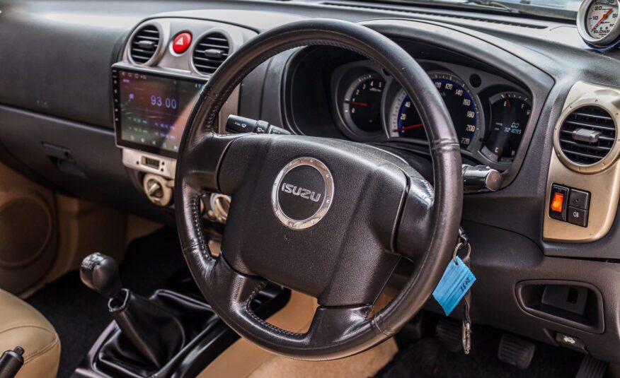 Isuzu Mu-7 3.0 MT PF-รถบ้านมือสอง