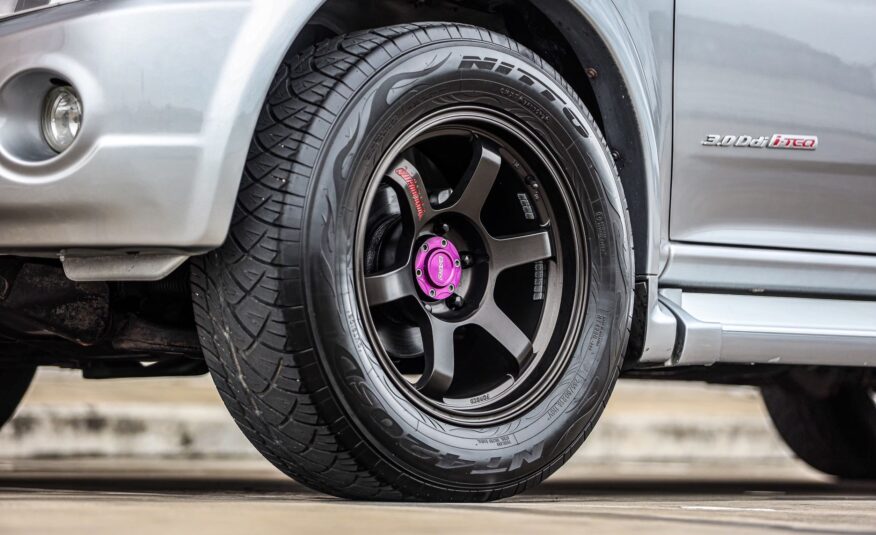 Isuzu Mu-7 3.0 MT PF-รถบ้านมือสอง
