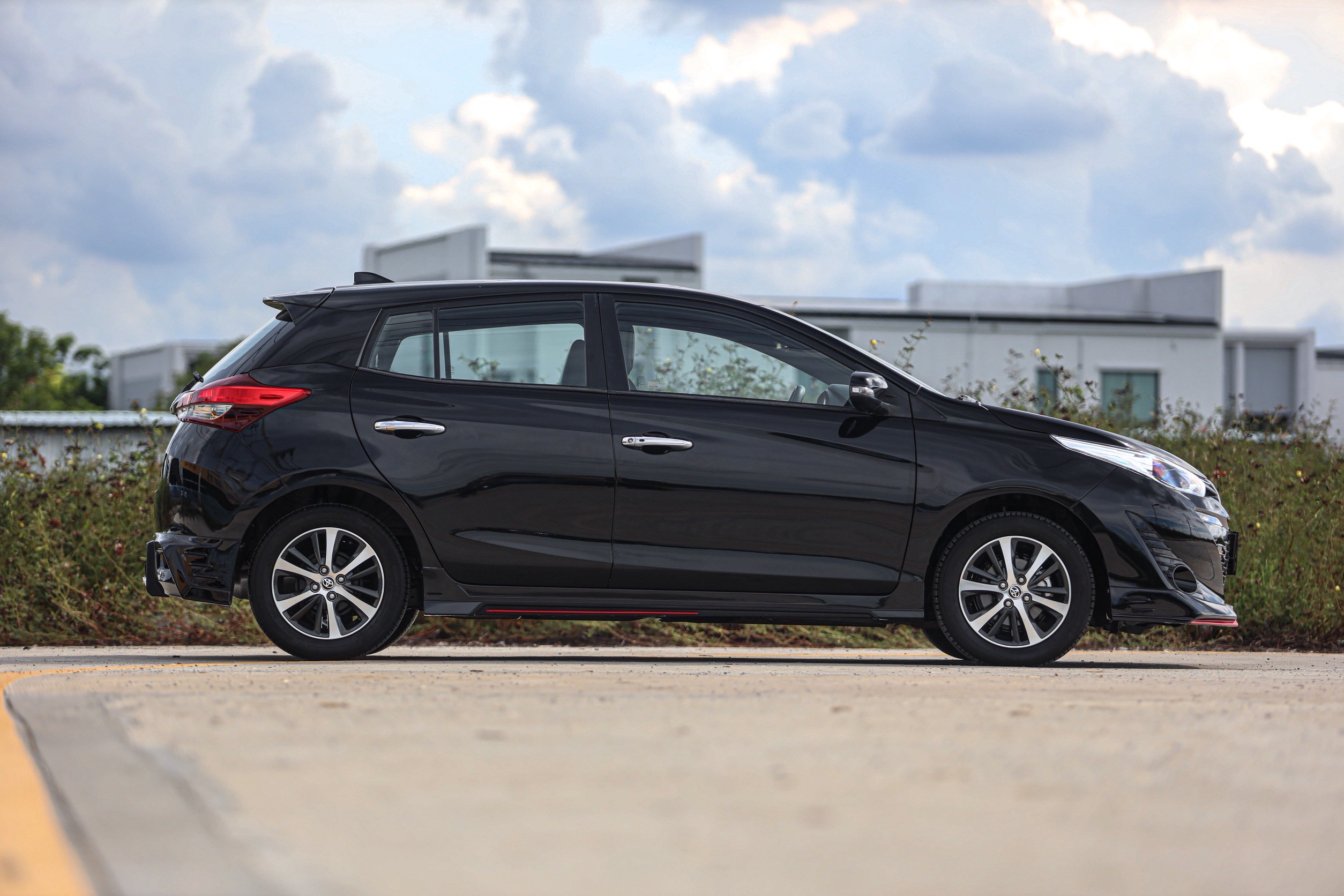 Toyota Yaris 1.2 G PF-รถบ้านมือสอง