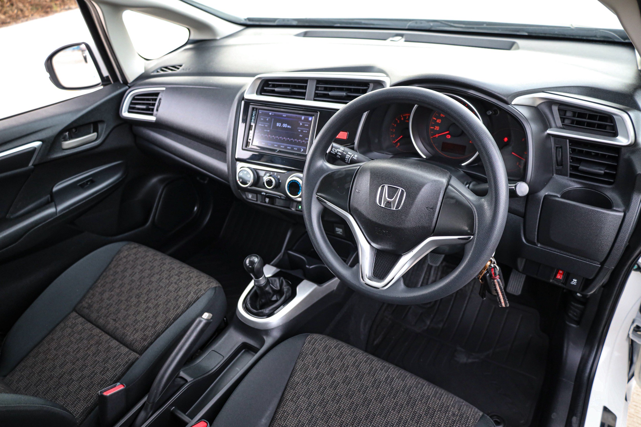 Honda Jazz GK S MT PF-รถบ้านมือสอง