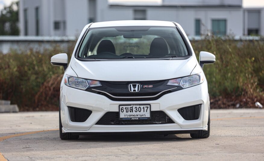Honda Jazz GK S MT PF-รถบ้านมือสอง