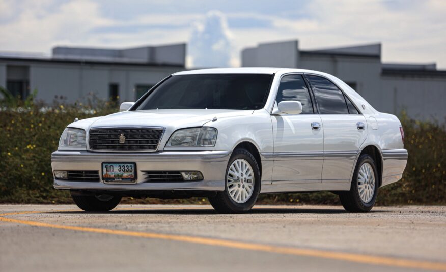 Toyota Crown Royal Saloon PF-รถบ้านมือสอง