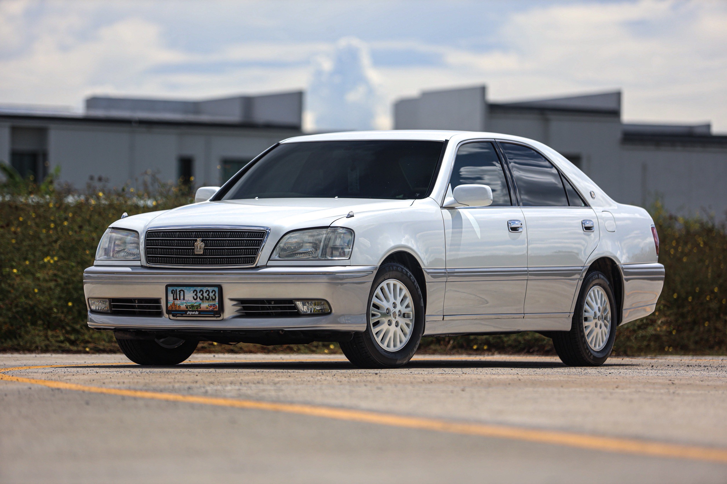Toyota Crown Royal Saloon PF-รถบ้านมือสอง
