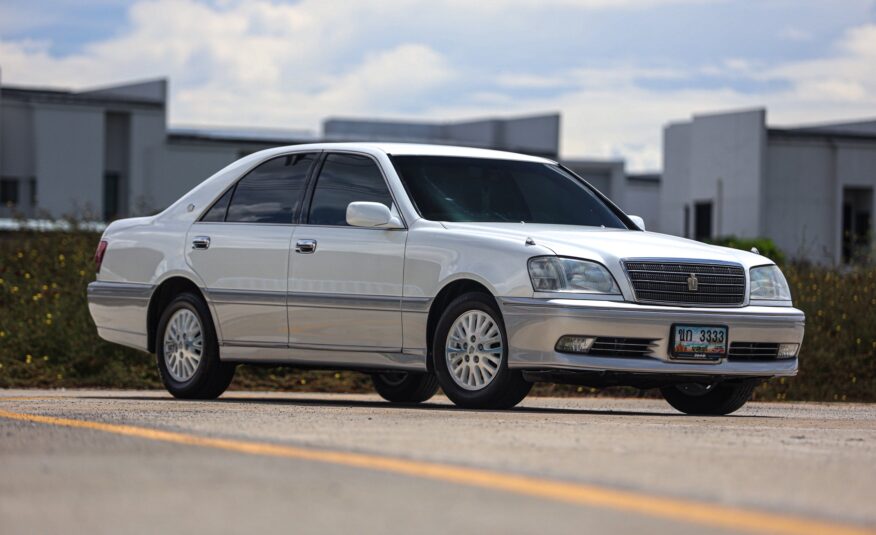 Toyota Crown Royal Saloon PF-รถบ้านมือสอง
