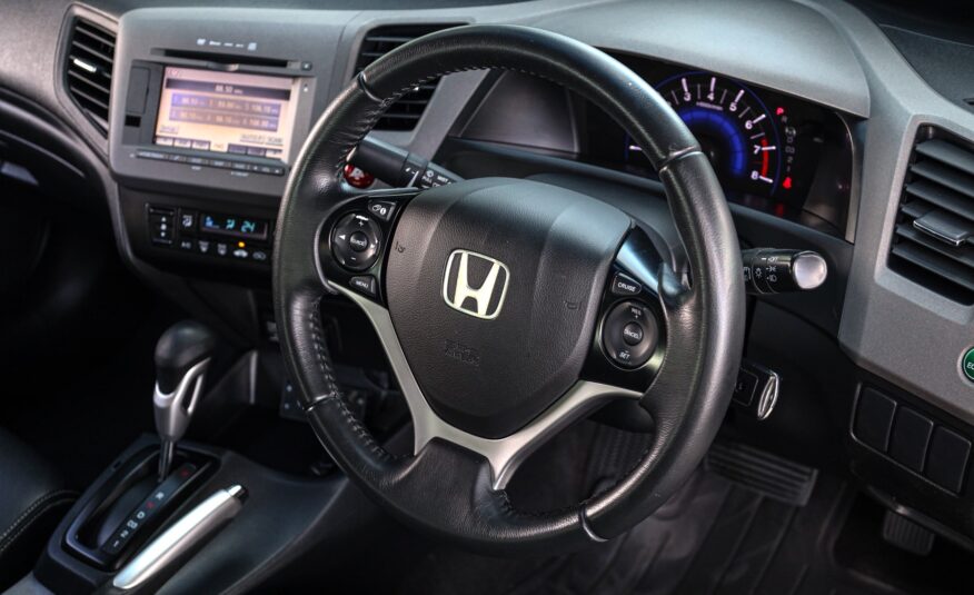 Honda Civic FB E Navi PF-รถบ้านมือสอง