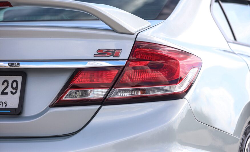Honda Civic FB E Navi PF-รถบ้านมือสอง