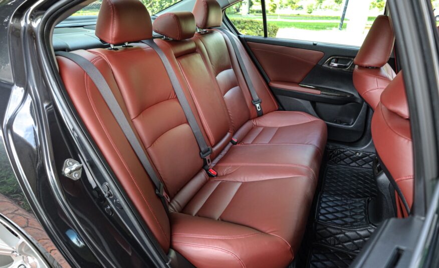 Honda Accord 2.0 EL PF-รถบ้านมือสอง