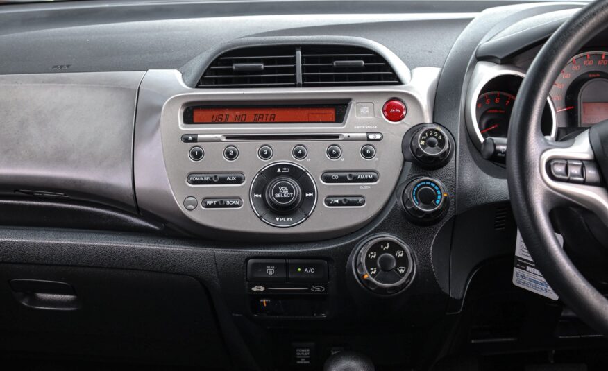Honda Jazz Ge SV PF-รถบ้านมือสอง