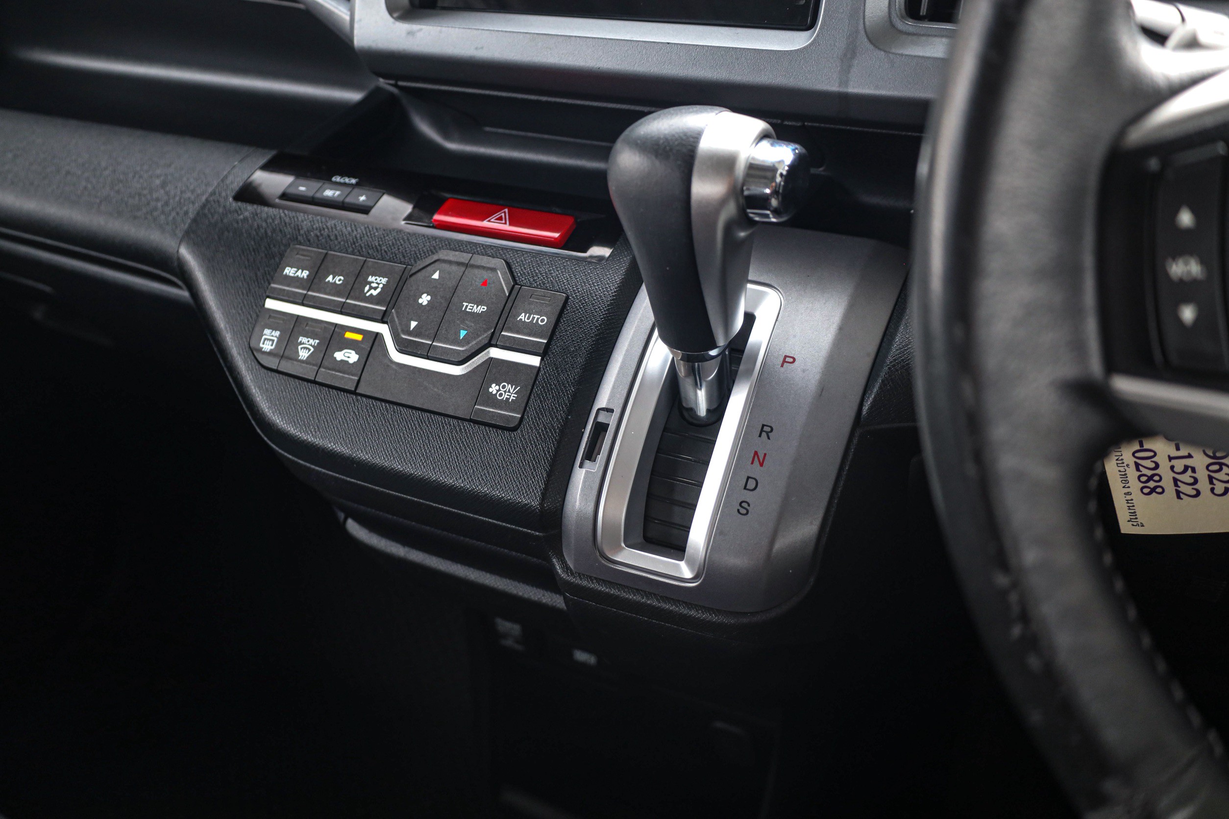Honda Stepwagon Spada 2.0 EL PF-รถบ้านมือสอง