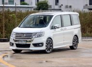 Honda Stepwagon Spada 2.0 EL PF-รถบ้านมือสอง