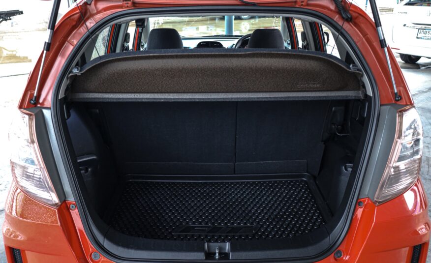Honda Jazz Ge Japan PF-รถบ้านมือสอง
