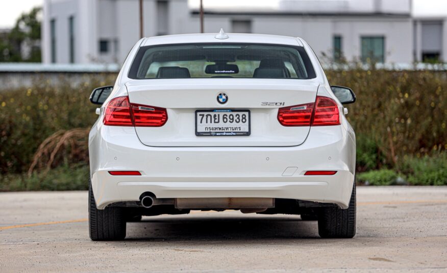 Bmw F30 320i Sport PF-รถบ้านมือสอง