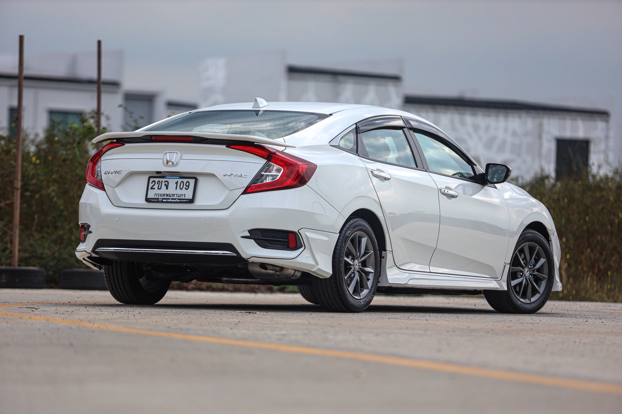 Honda Civic Fc 1.8 EL PF-รถบ้านมือสอง