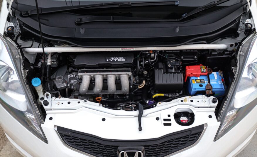 Honda Jazz Ge Sv AT PF-รถบ้านมือสอง