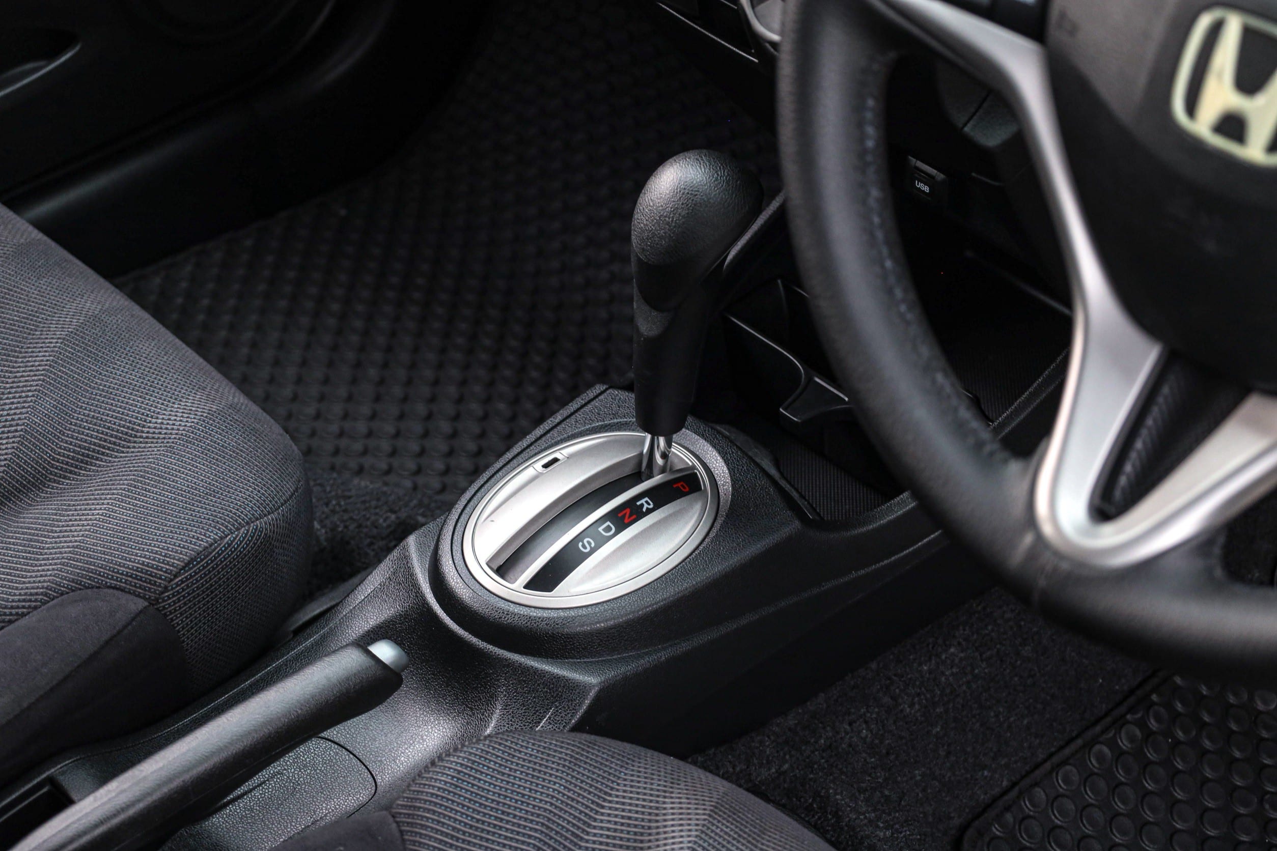 Honda Jazz Ge Sv AT PF-รถบ้านมือสอง