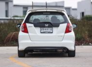 Honda Jazz Ge Sv AT PF-รถบ้านมือสอง