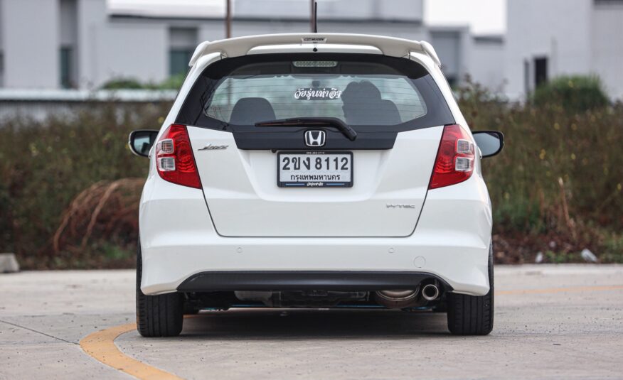 Honda Jazz Ge Sv AT PF-รถบ้านมือสอง