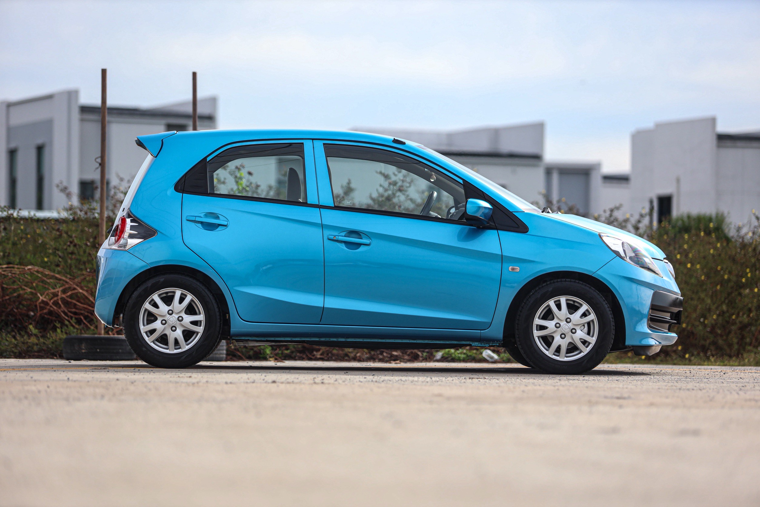 Honda Brio V AT PF-รถบ้านมือสอง
