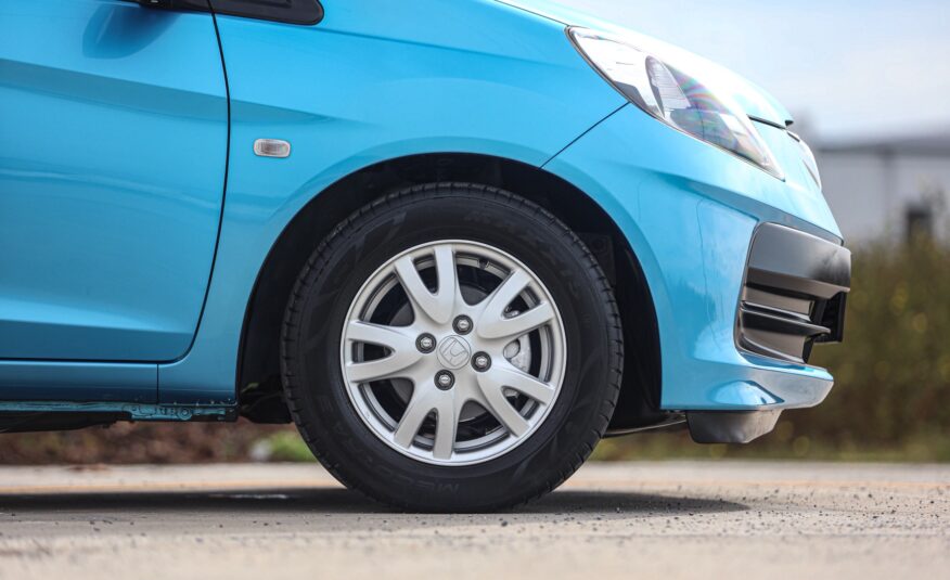 Honda Brio V AT PF-รถบ้านมือสอง