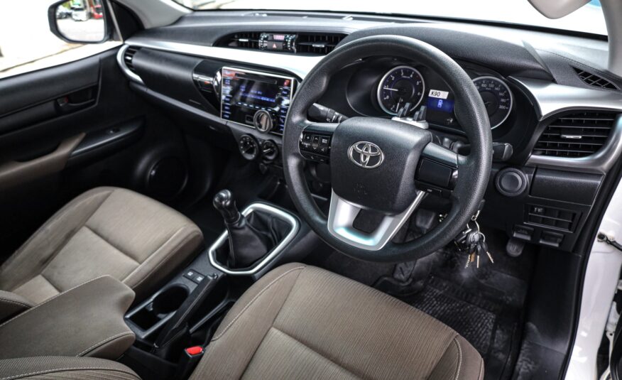 Toyota Hilux Revo 2.4 E MT PF-รถบ้านมือสอง