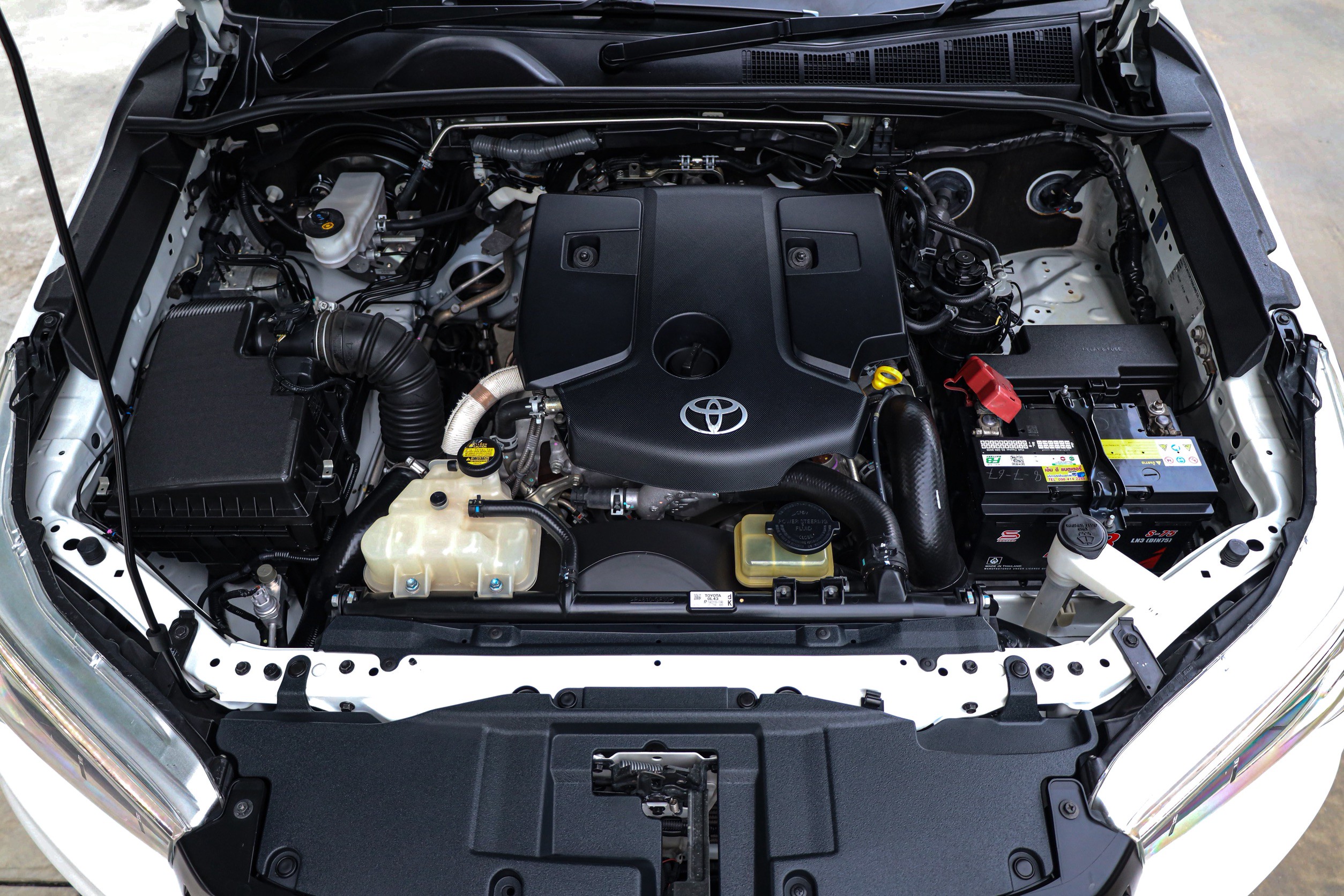 Toyota Hilux Revo 2.4 E MT PF-รถบ้านมือสอง