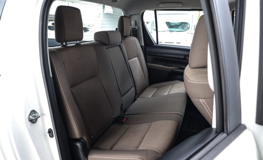 Toyota Hilux Revo 2.4 E MT PF-รถบ้านมือสอง