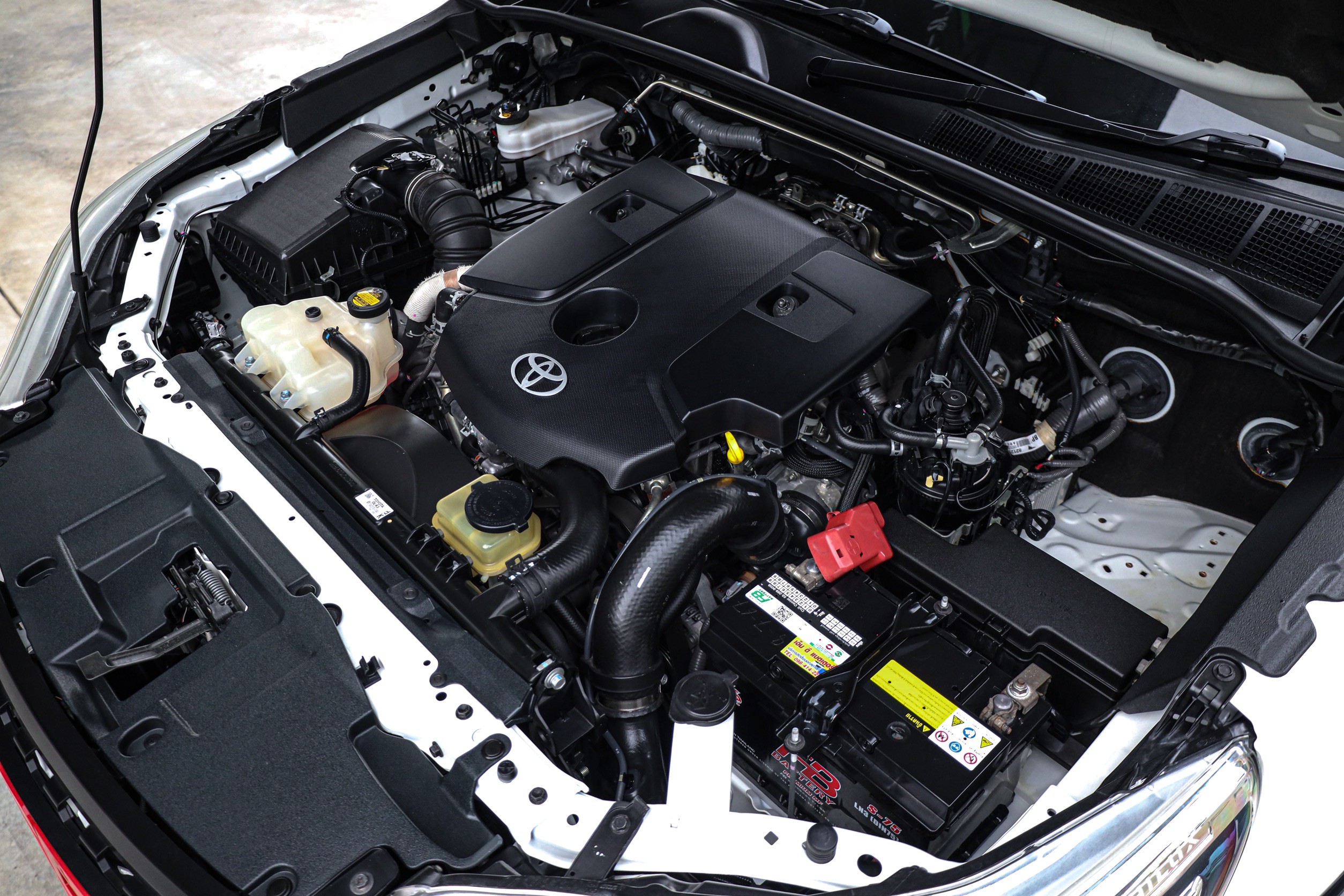 Toyota Hilux Revo 2.4 E MT PF-รถบ้านมือสอง
