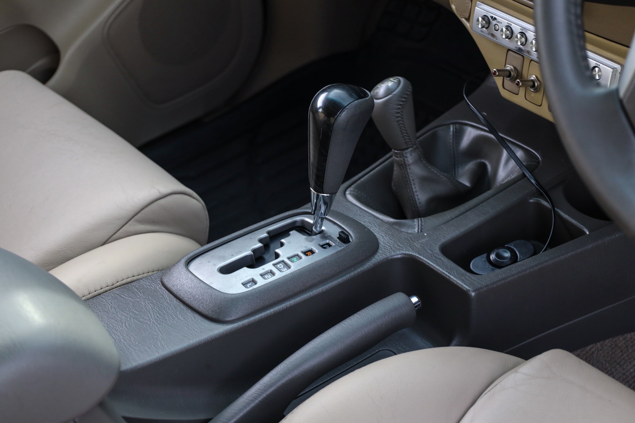 Toyota Fortuner 3.0 V AT 4WD PF-รถบ้านมือสอง