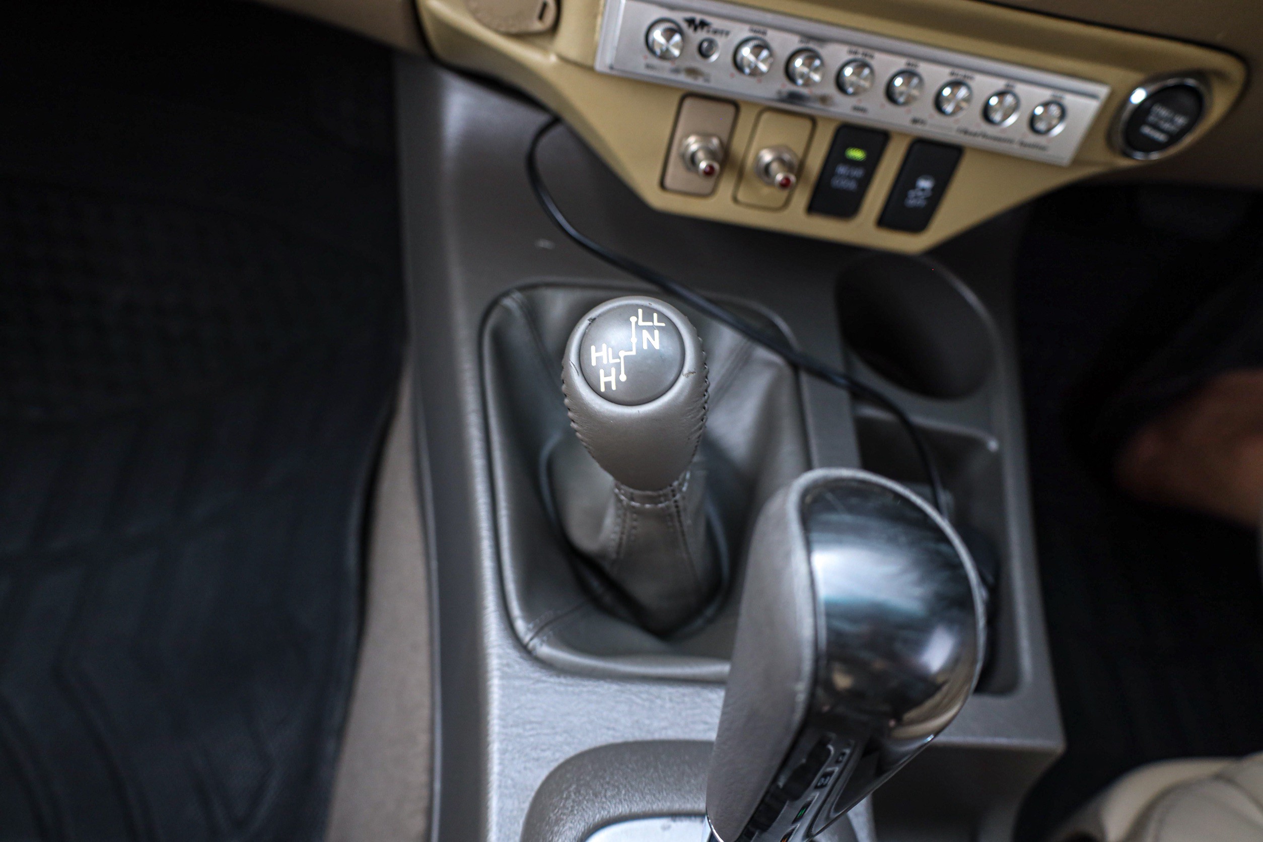 Toyota Fortuner 3.0 V AT 4WD PF-รถบ้านมือสอง