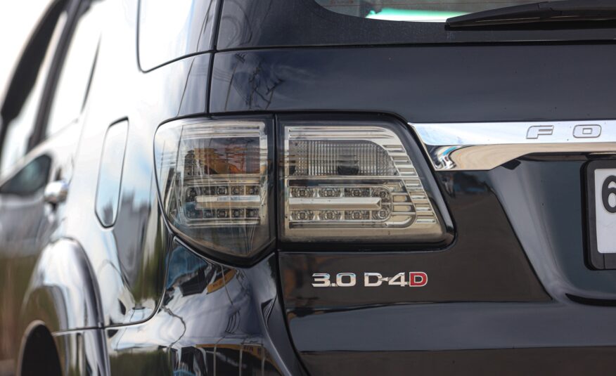 Toyota Fortuner 3.0 V AT 4WD PF-รถบ้านมือสอง