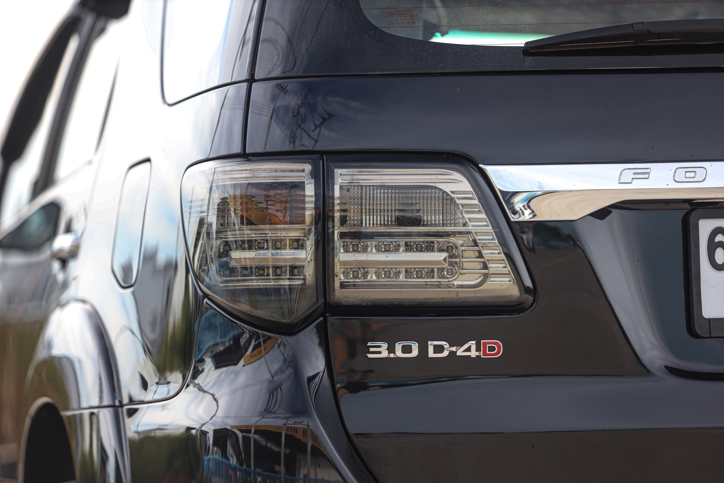 Toyota Fortuner 3.0 V AT 4WD PF-รถบ้านมือสอง