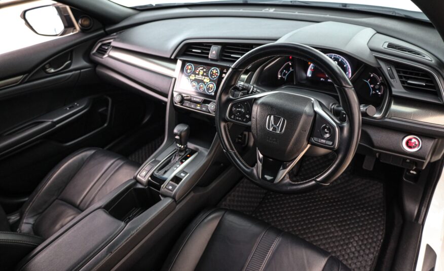Honda Civic FK 1.5 Turbo PF-รถบ้านมือสอง
