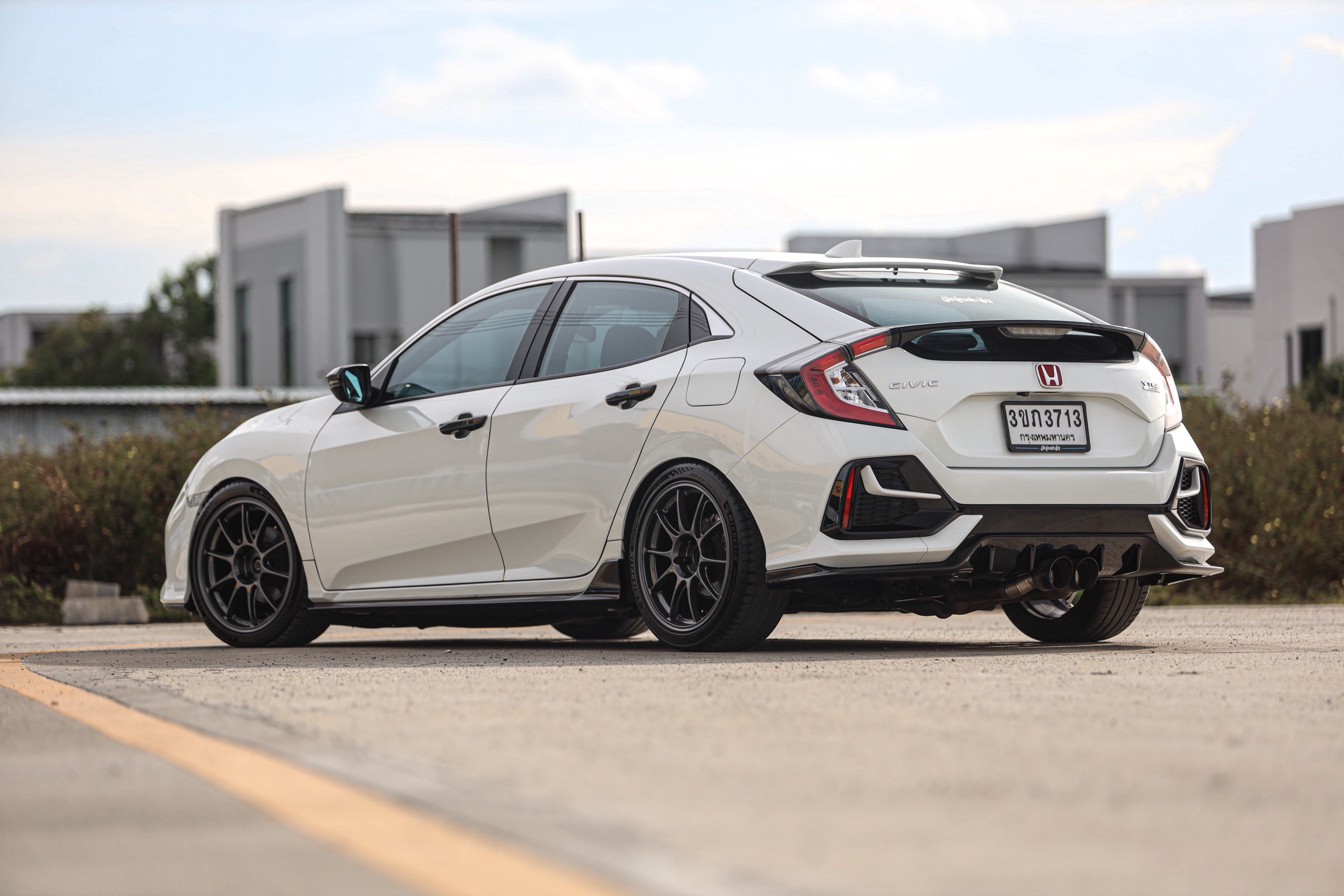 Honda Civic FK 1.5 Turbo PF-รถบ้านมือสอง