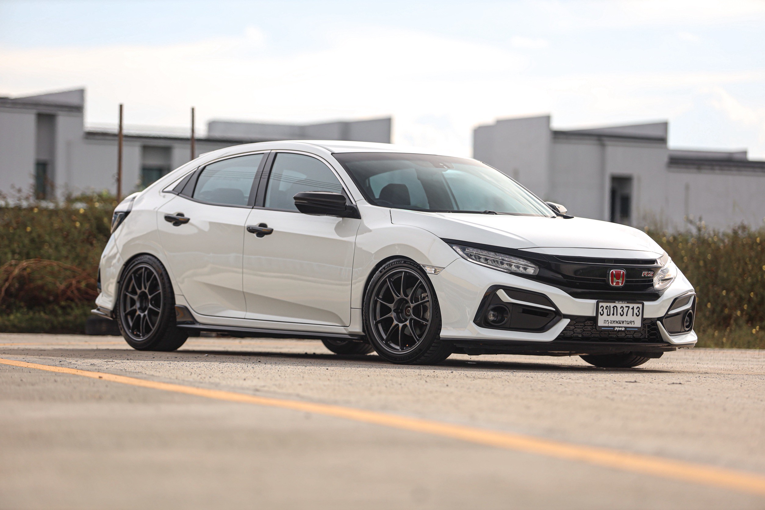 Honda Civic FK 1.5 Turbo PF-รถบ้านมือสอง