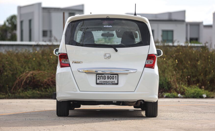 Honda Freed 1.5 EL AT PF-รถบ้านมือสอง